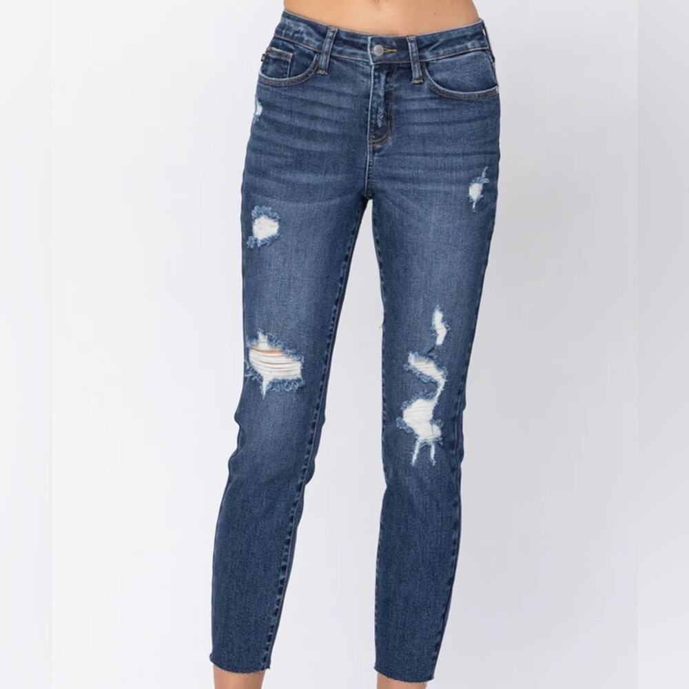 Judy Blue Vintage Relaxed Fit Jeans Blue Cut Off Distressed 11/30